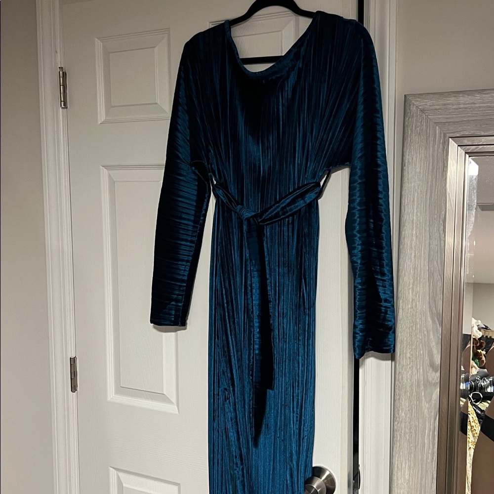 Nasty Gal Teal Velvet Dress